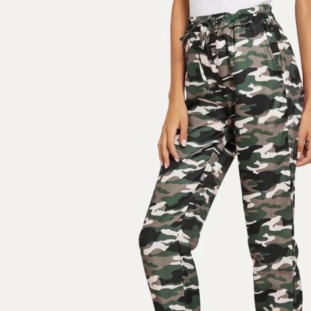 Camo Drawstring Joggers